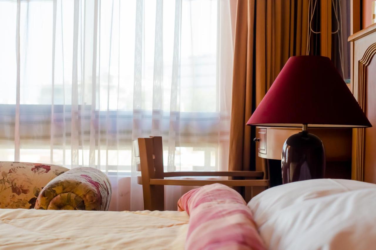 Grand Hotel Betsy Lima Kültér fotó